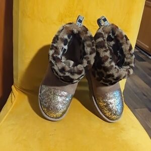 UGG Ladies Gold and Brown Glitter  Couture ,Ankle Boots Size 9